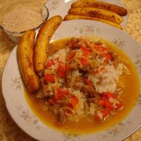 Majadito Aguado (Meat and rice dish)